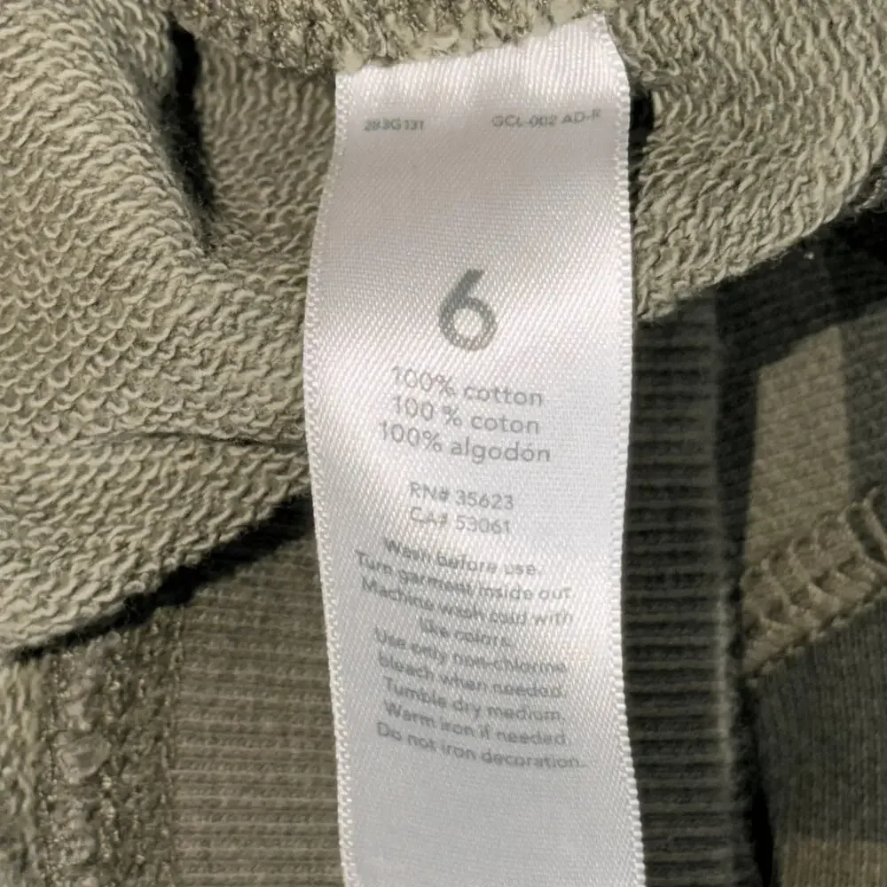 Carter's Kids Camouflage‎ Sweatshirt Size 6 Long Sleeve Crewneck Denim Pocket